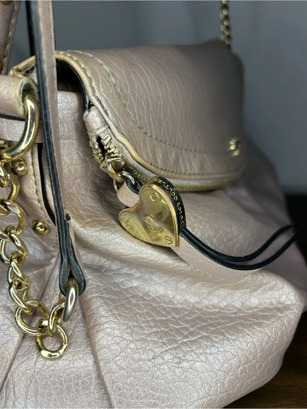 Juicy Couture Greta Lilac Pearl Iridescent Flap Crossbody Y2K Bag